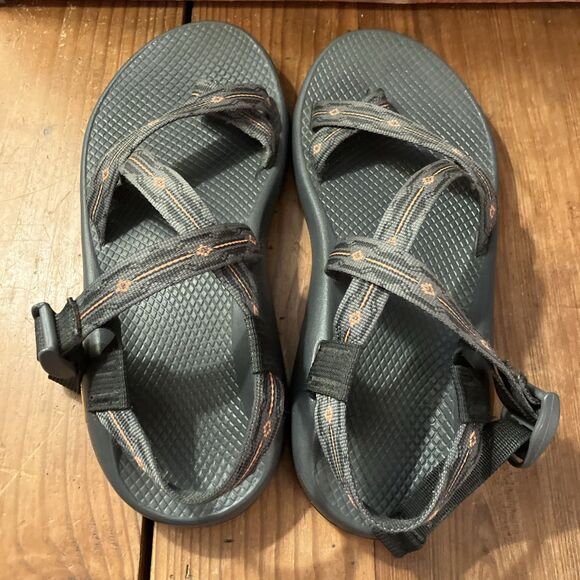 CHACO Men\'s Z/2 Classic Vibram Performance Sandals Hiking Size 9 Charcoal Gray main image 5